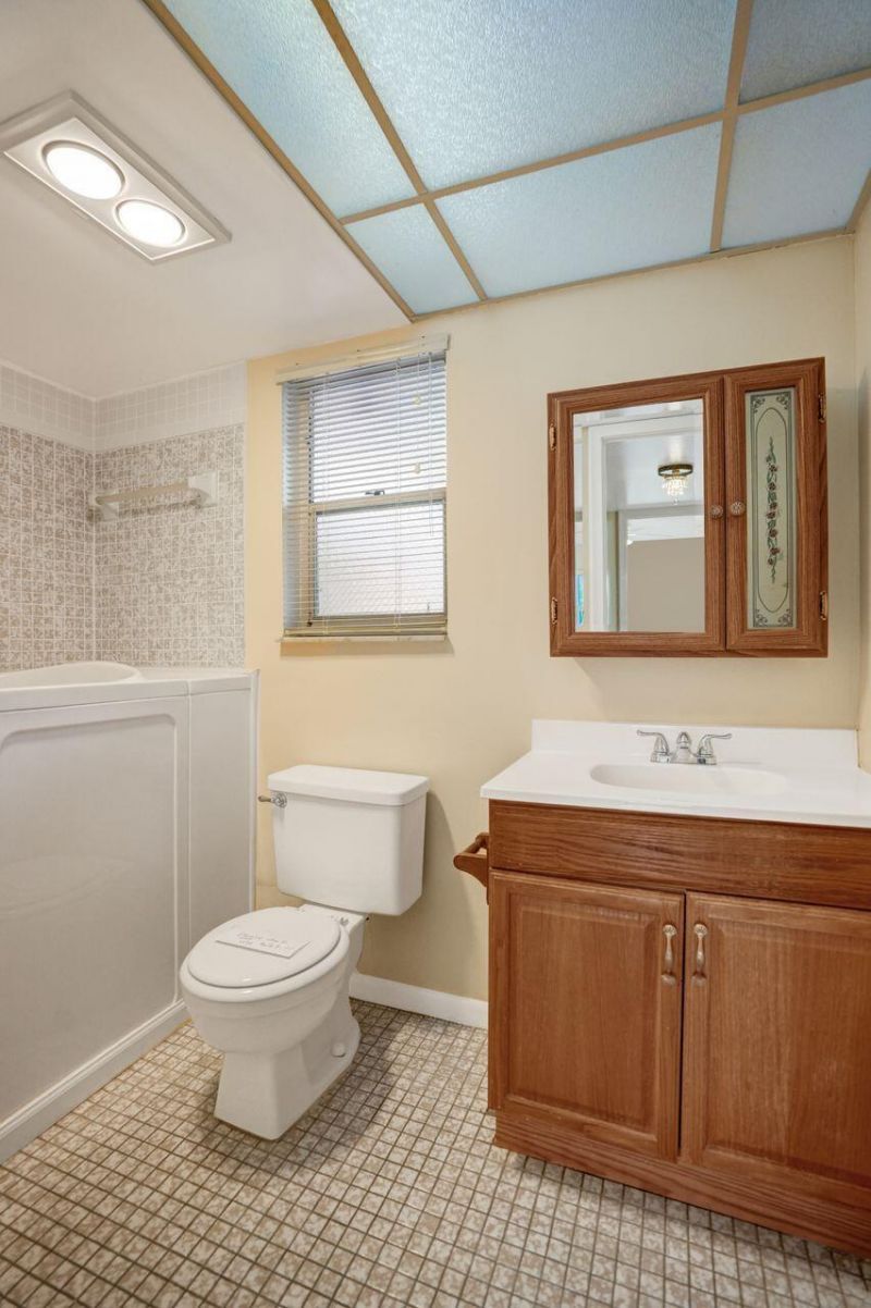 9460 Sunrise Lakes Boulevard, Unit 106, Sunrise, FL 33322 Photo