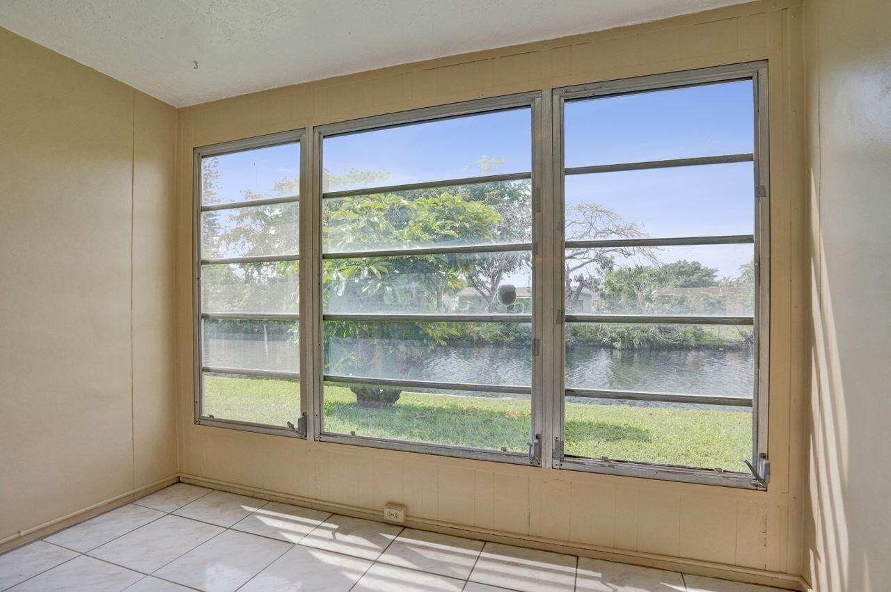 9460 Sunrise Lakes Boulevard, Unit 106, Sunrise, FL 33322 Photo