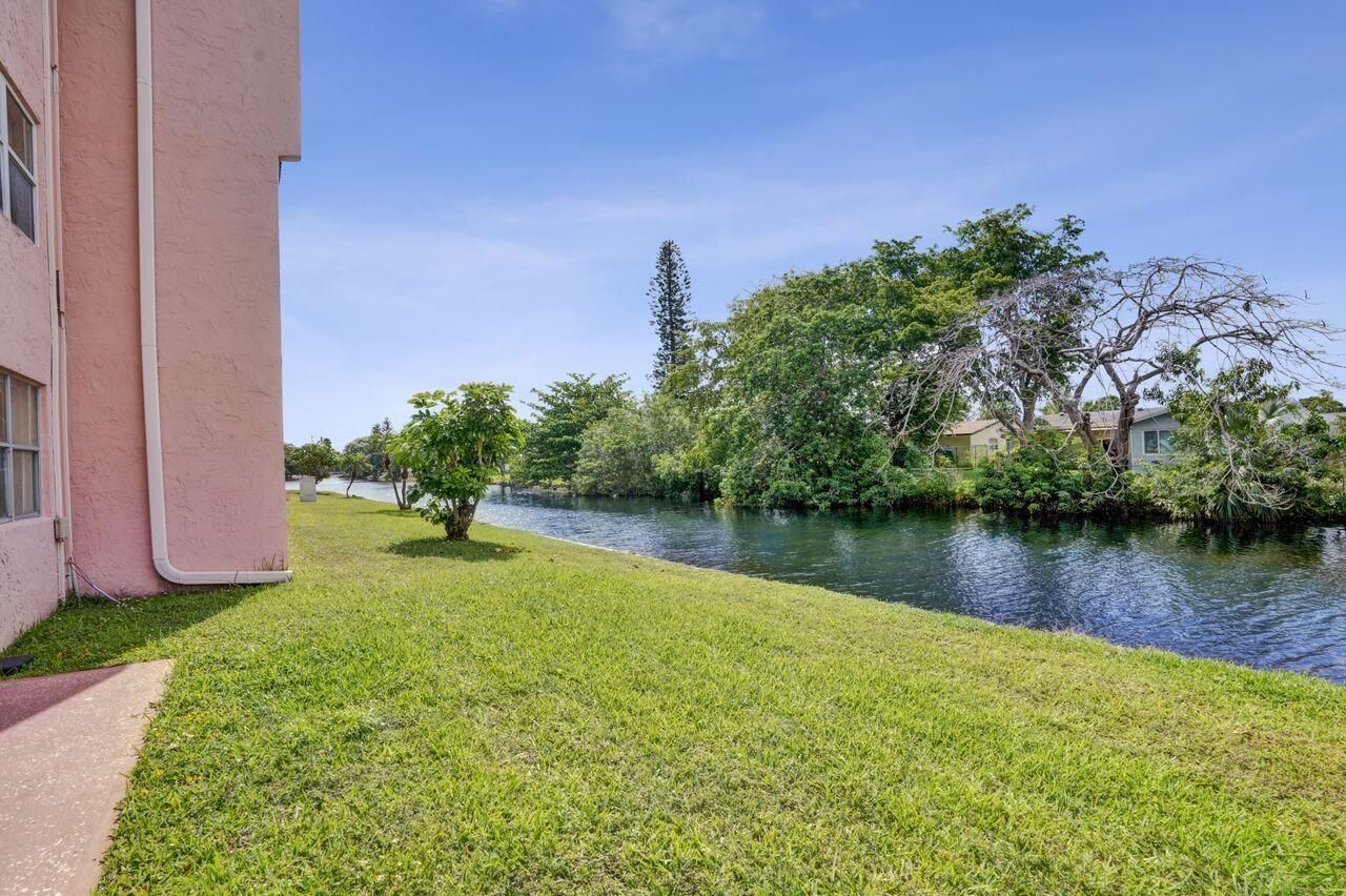 9460 Sunrise Lakes Boulevard, Unit 106, Sunrise, FL 33322 Photo