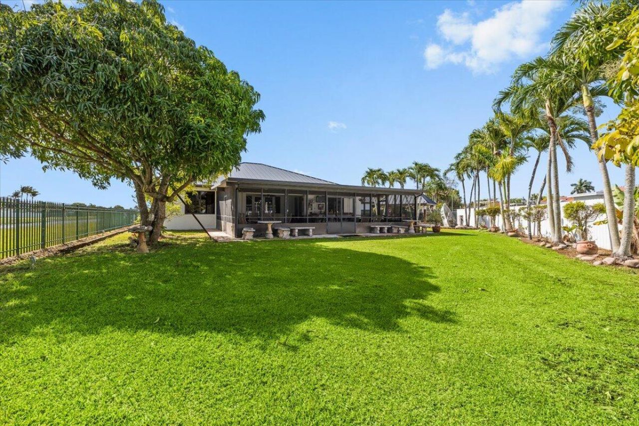 20300 SW 129th Place, Miami, FL 33177 Photo