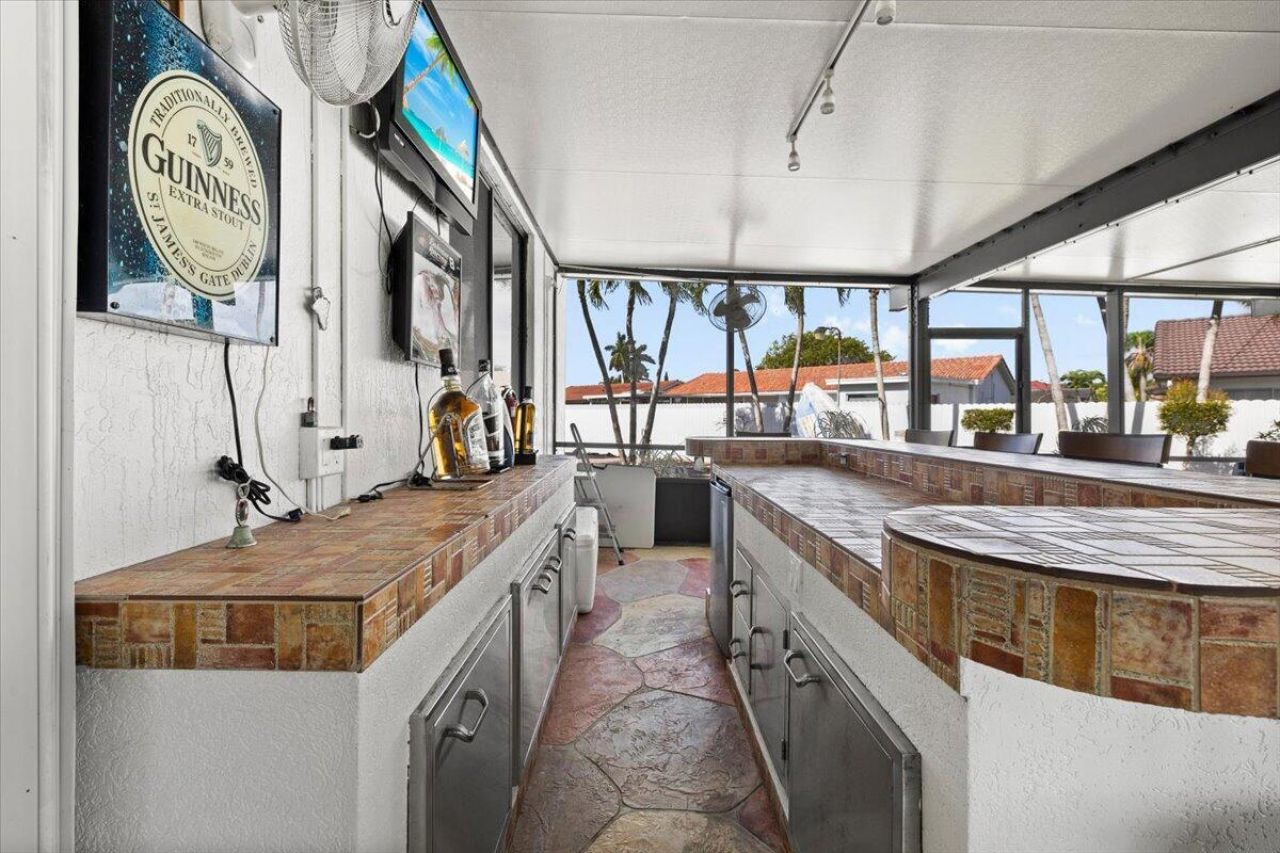 20300 SW 129th Place, Miami, FL 33177 Photo