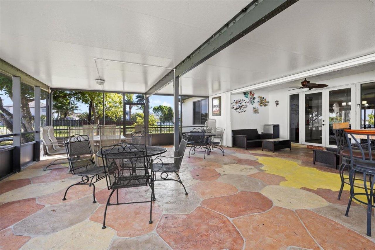 20300 SW 129th Place, Miami, FL 33177 Photo