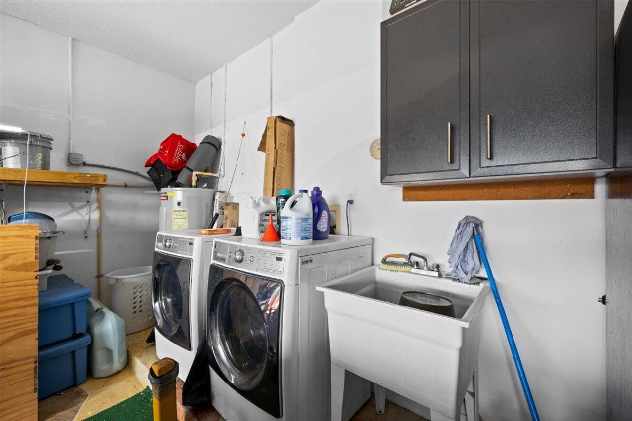 20300 SW 129th Place, Miami, FL 33177 Photo