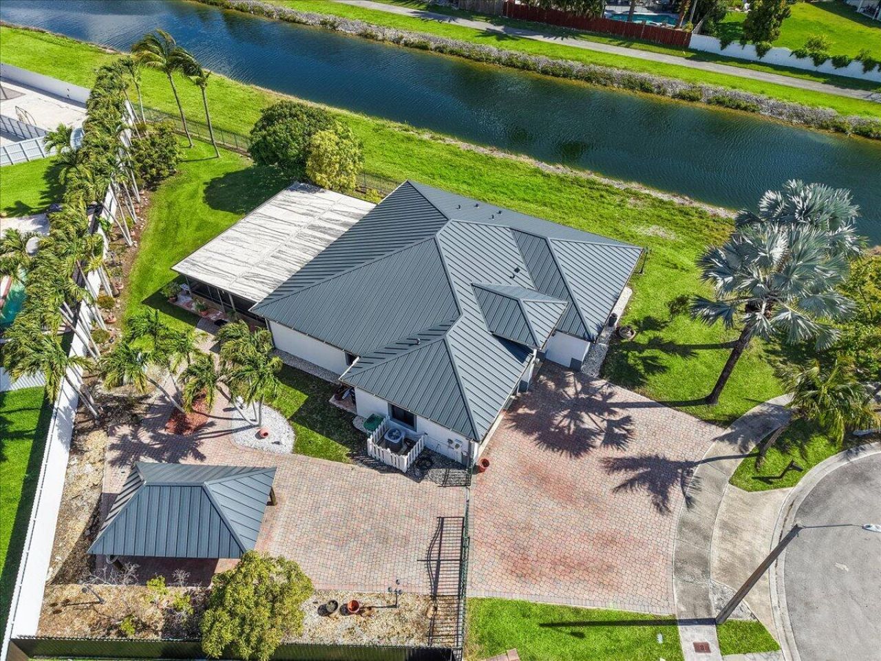 20300 SW 129th Place, Miami, FL 33177 Photo