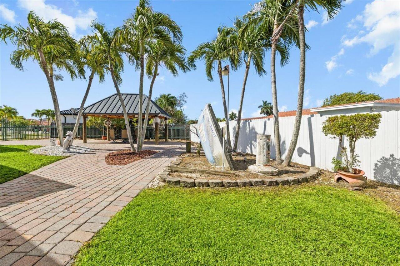 20300 SW 129th Place, Miami, FL 33177 Photo