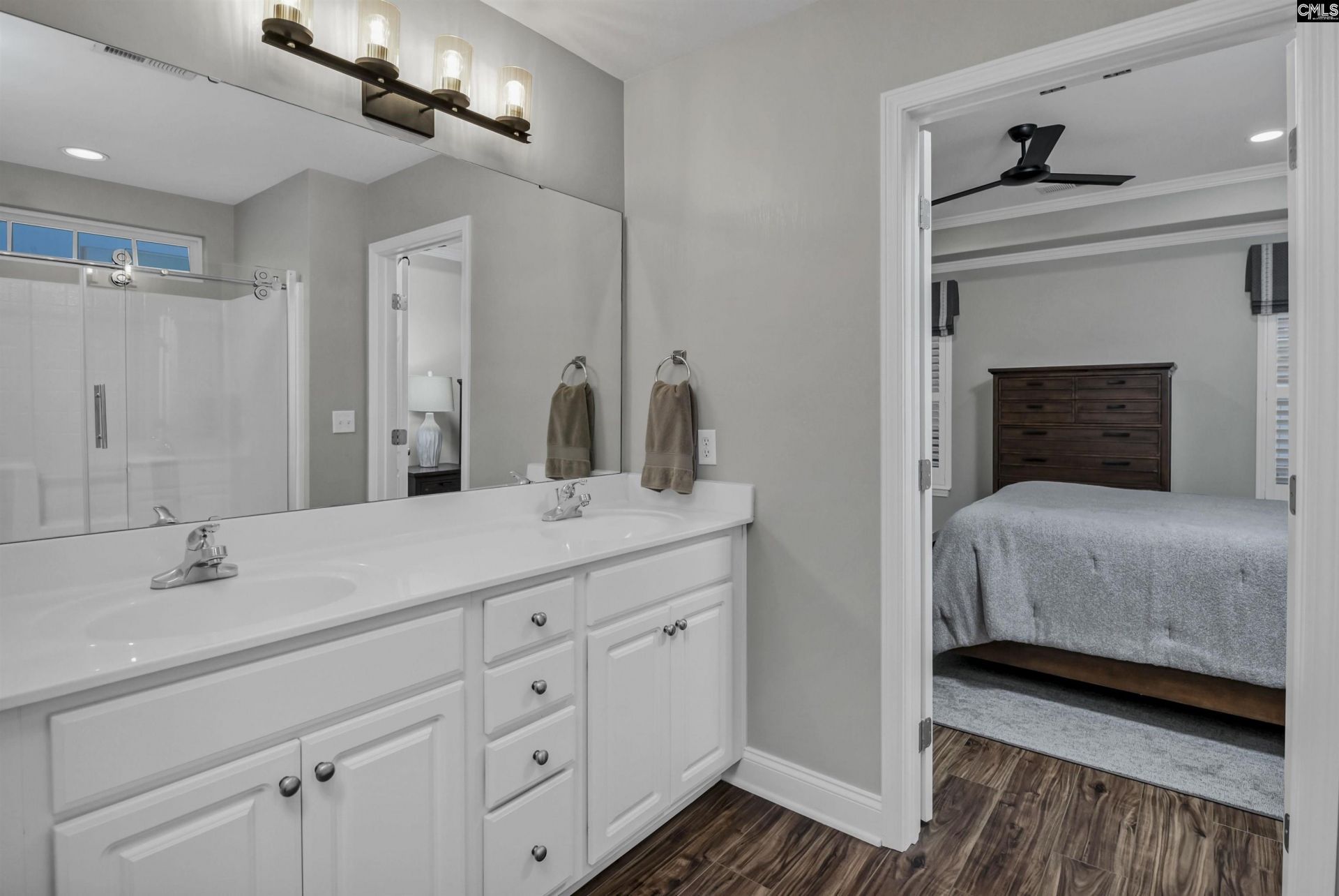 216 Chesterton Drive  Photo 15