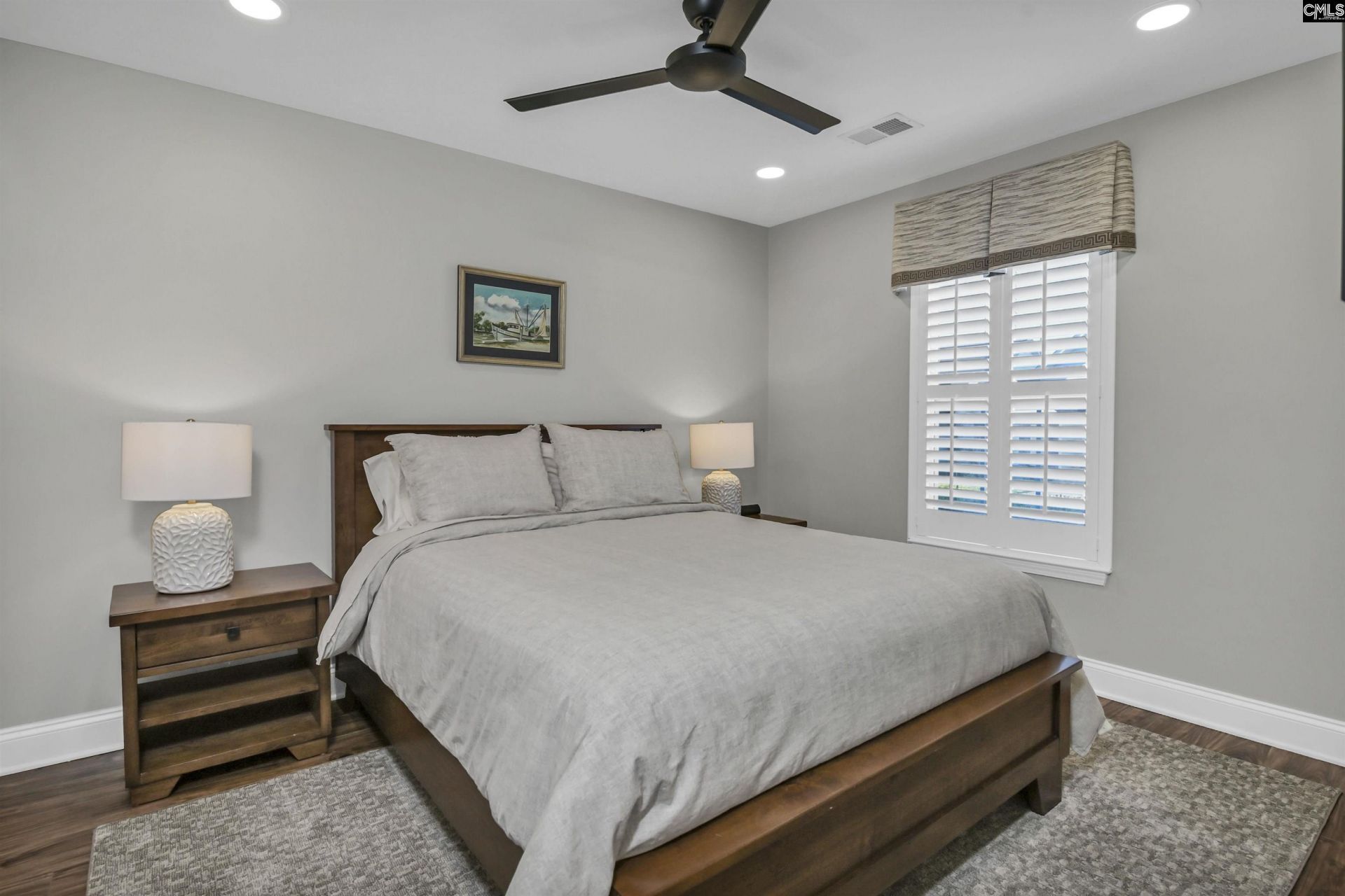 216 Chesterton Drive  Photo 16