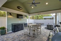 216 Chesterton Drive  photo 4