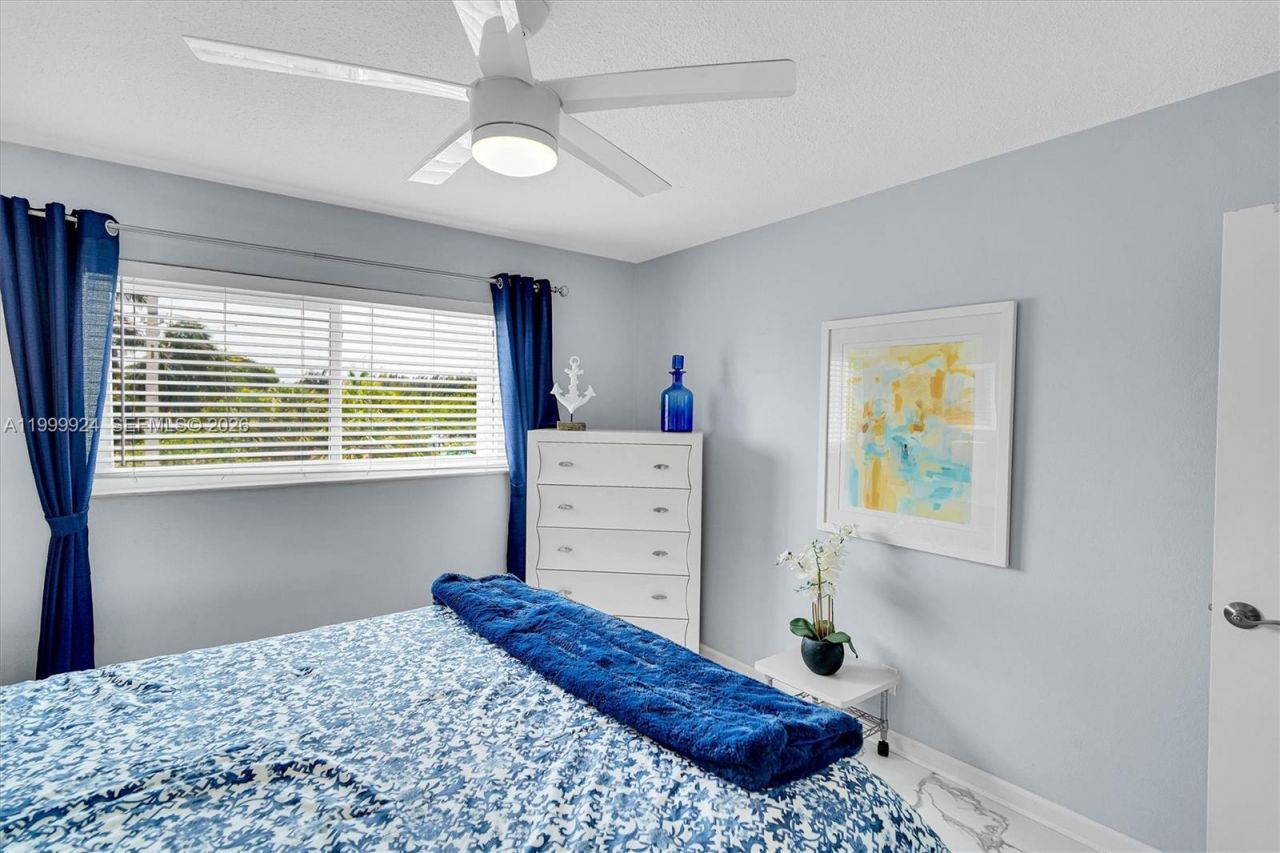 580 Egret Dr, Unit 303, Hallandale Beach, FL 33009 Photo