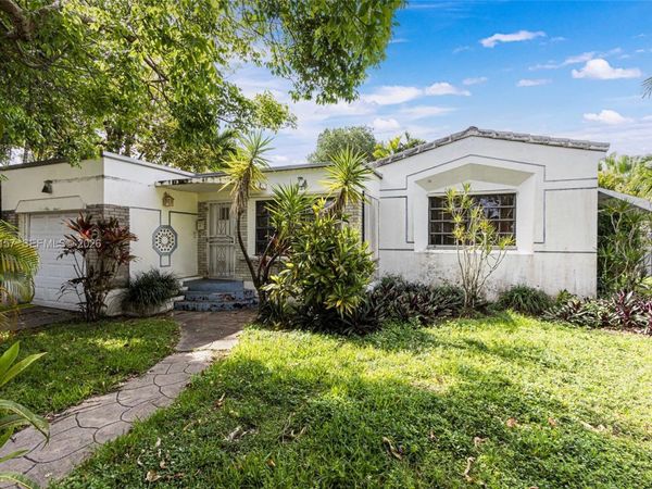 820 NE 82nd Ter, Miami, FL 33138