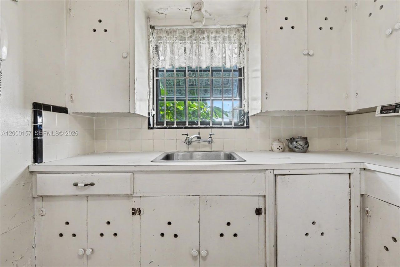 820 NE 82nd Ter, Miami, FL 33138 Photo