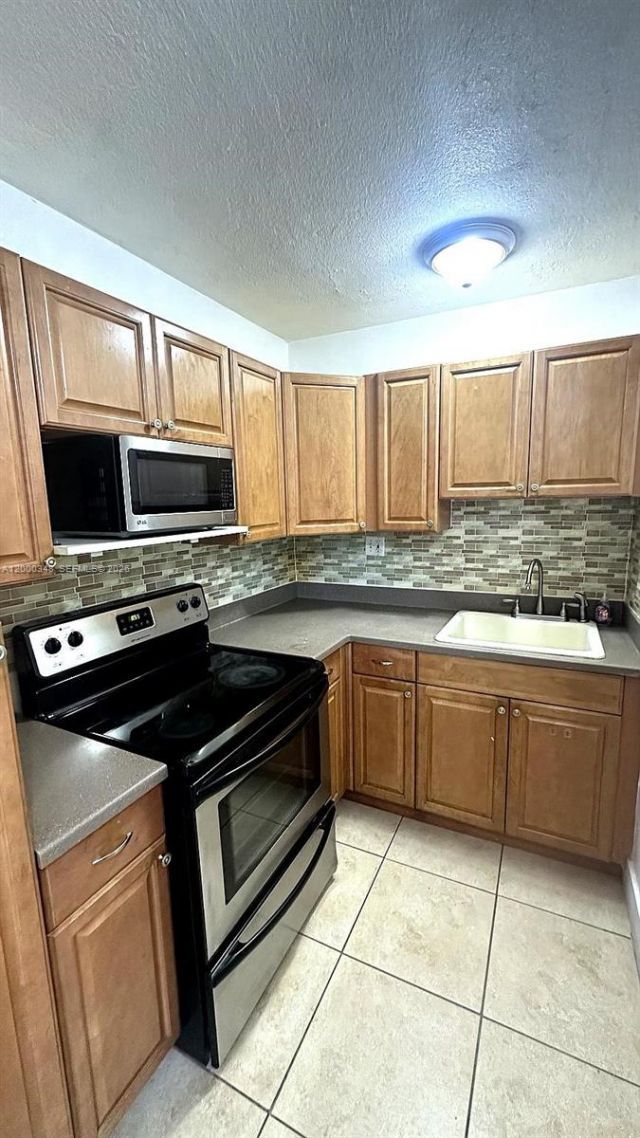 4444 SW 67th Ave, Unit 6, Miami, FL 33155 Photo