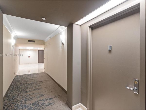 3400 NE 192nd St, Unit 303, Aventura, FL 33180