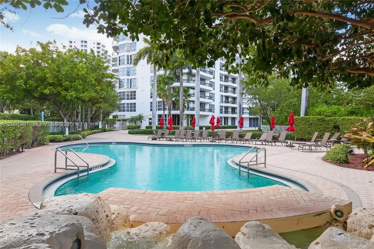 3400 NE 192nd St, Unit 303, Aventura, FL 33180 Photo