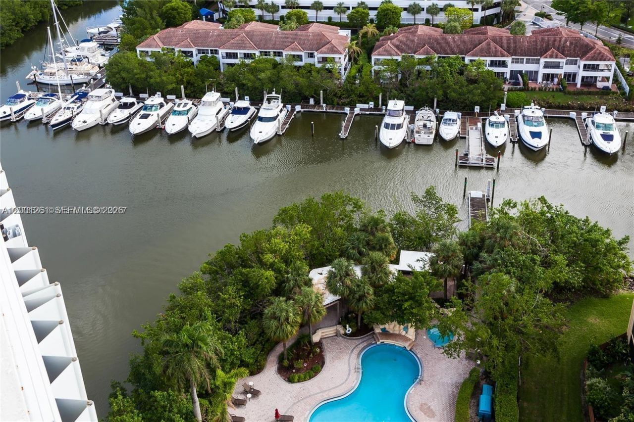 3400 NE 192nd St, Unit 303, Aventura, FL 33180 Photo