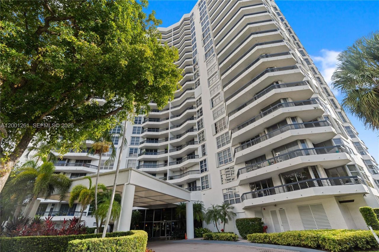 3400 NE 192nd St, Unit 303, Aventura, FL 33180 Photo