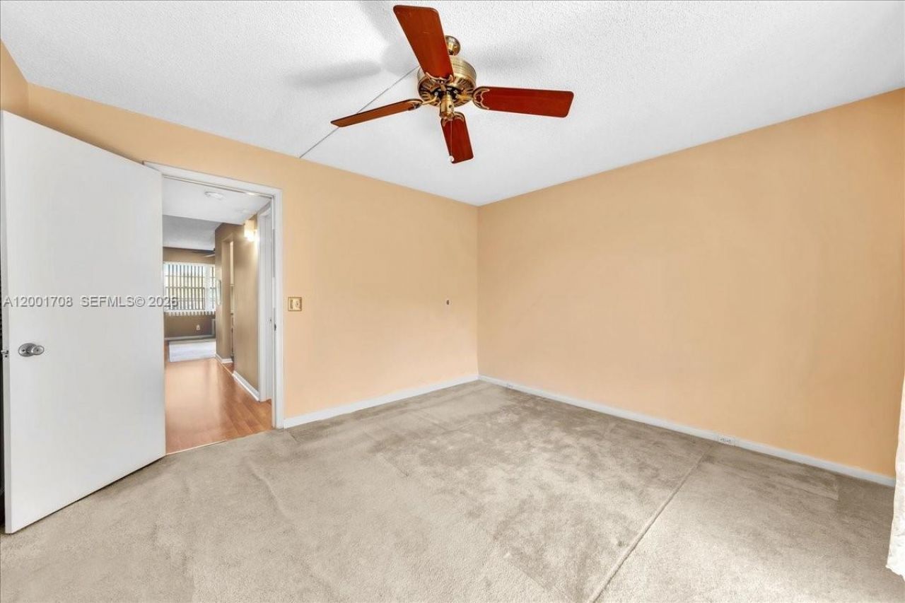 13500 SW 1st St, Unit 307U, Pembroke Pines, FL 33027 Photo