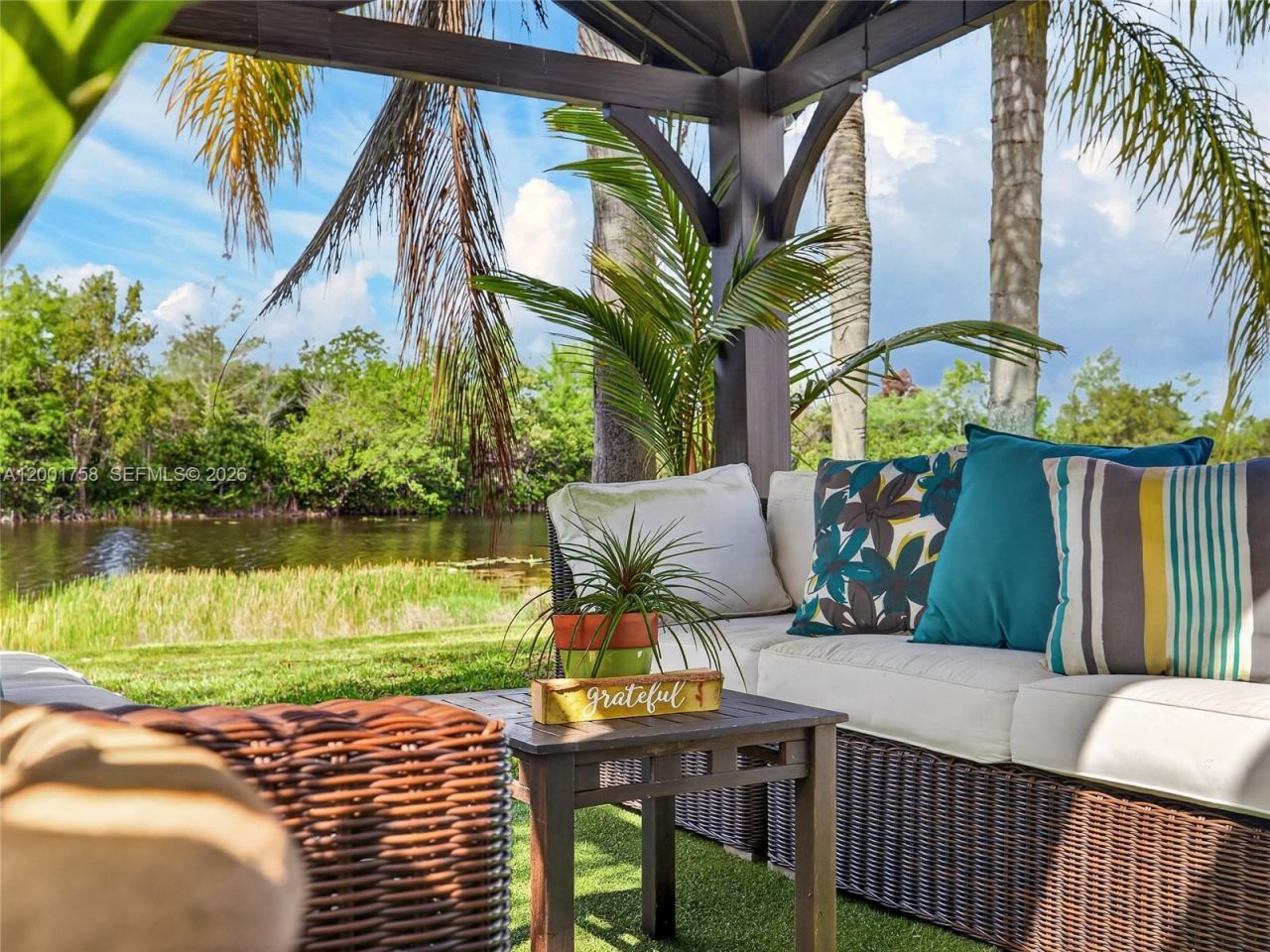 567 Live Oak Ln, Weston, FL 33327 Photo