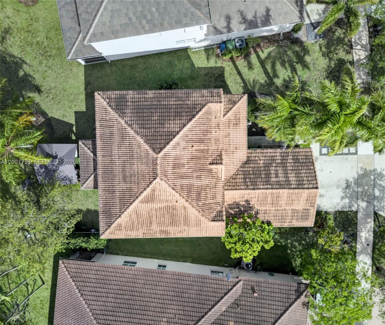 567 Live Oak Ln, Weston, FL 33327 Photo