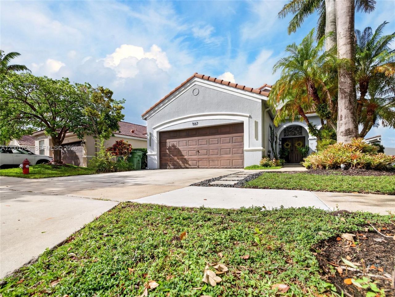 567 Live Oak Ln, Weston, FL 33327 Photo