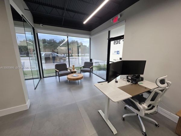 2429 Davie Blvd , Fort Lauderdale, FL 33312