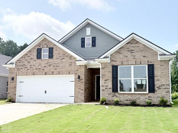 4905 Edgemont Drive, Jonesboro, AR 72405