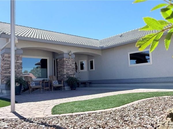 5371 E Bridger Street , Pahrump, NV 89061