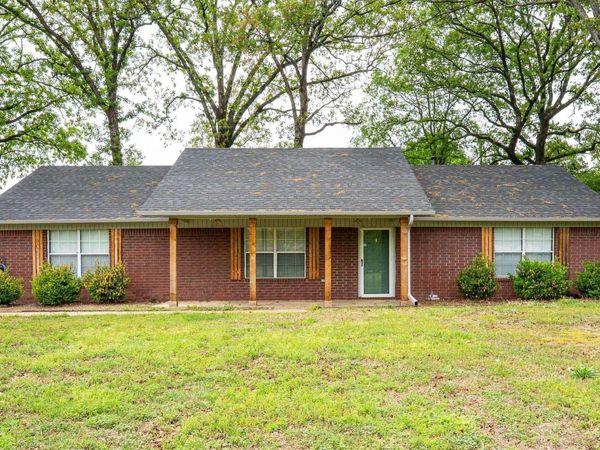 89 Sunny Gap Rd, Conway, AR 72032