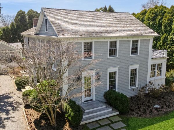 60 Old Town Crossing , Southampton, NY 11968