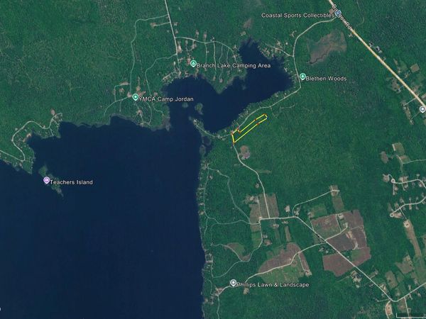 55 Cove Way, Ellsworth, ME 04605