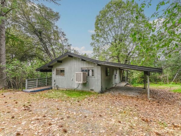 52 Iris Way, West Point, CA 95255