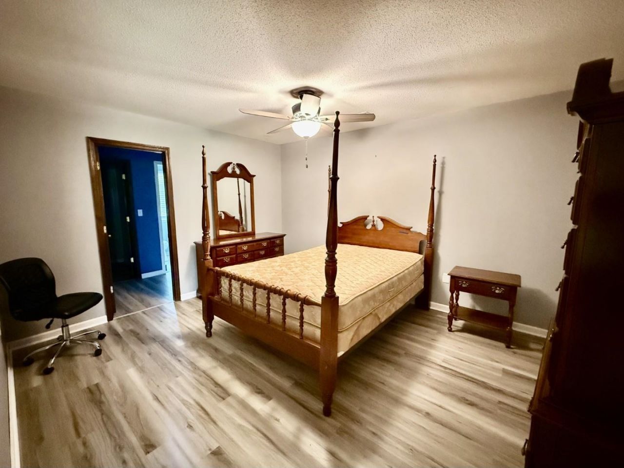 226 Manor Circle Photo 14