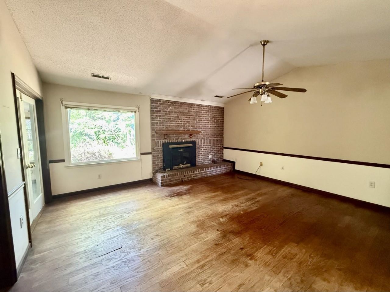 226 Manor Circle Photo 15