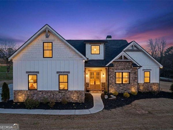 856 Ferguson Place, Dallas, GA 30132