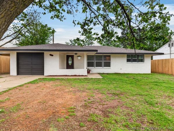 4800 E Frank Phillips, Bartlesville, OK 74006