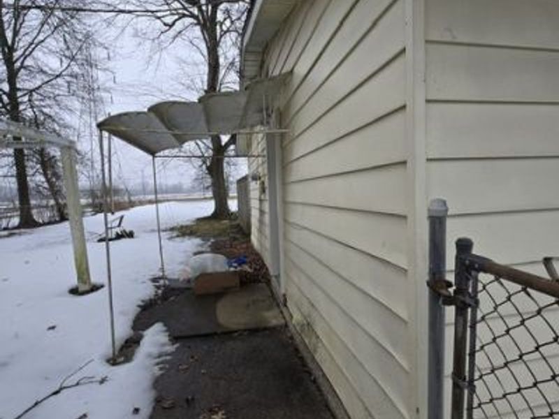 6547 Highland Avenue SW, Warren, OH 44481 Photo 5