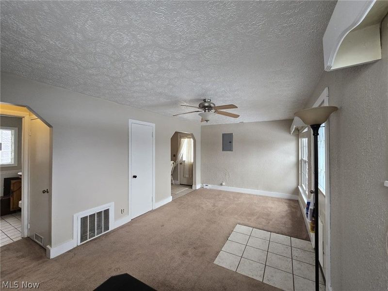 6547 Highland Avenue SW, Warren, OH 44481 Photo 8