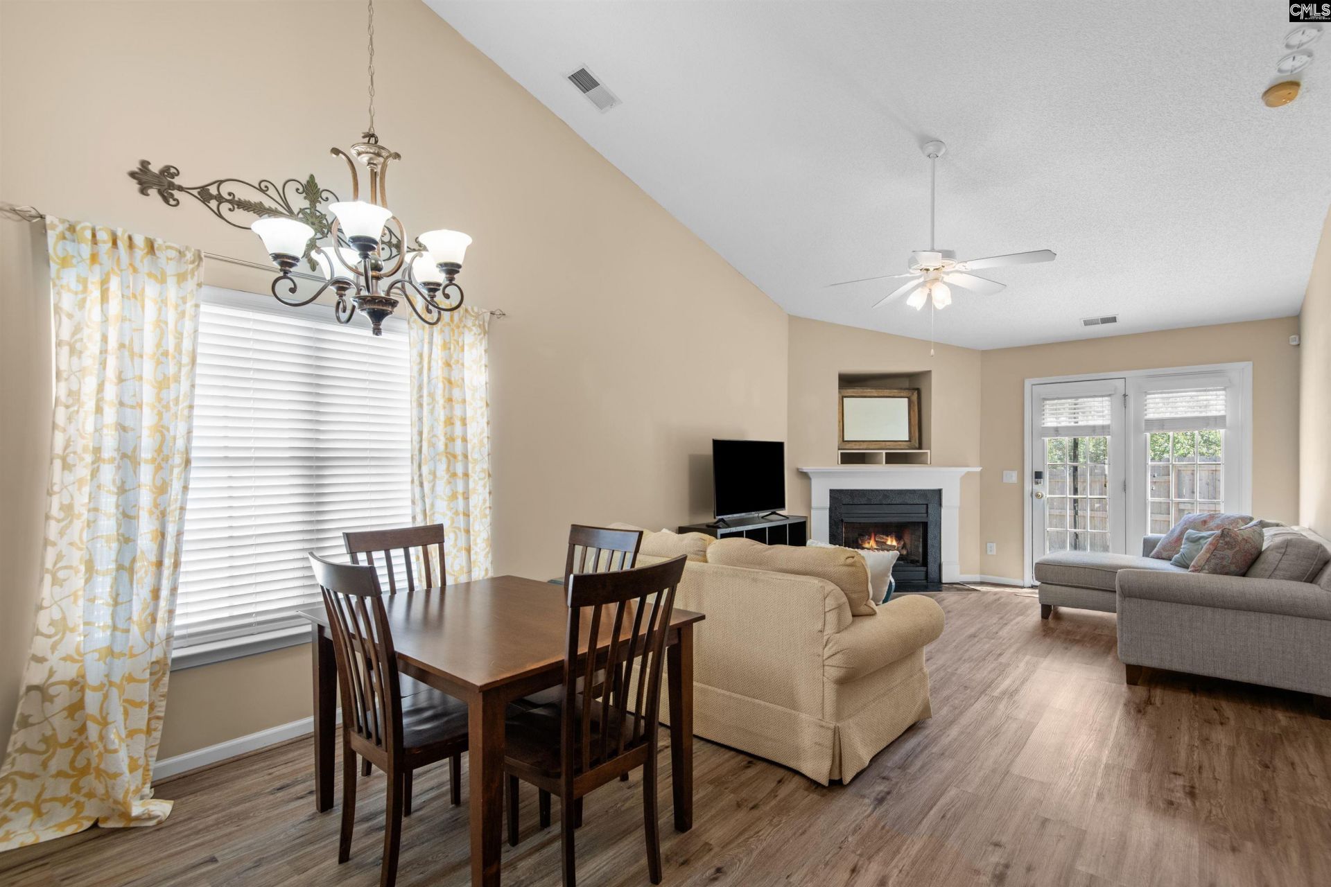 110 Weatherstone Road  Photo 10