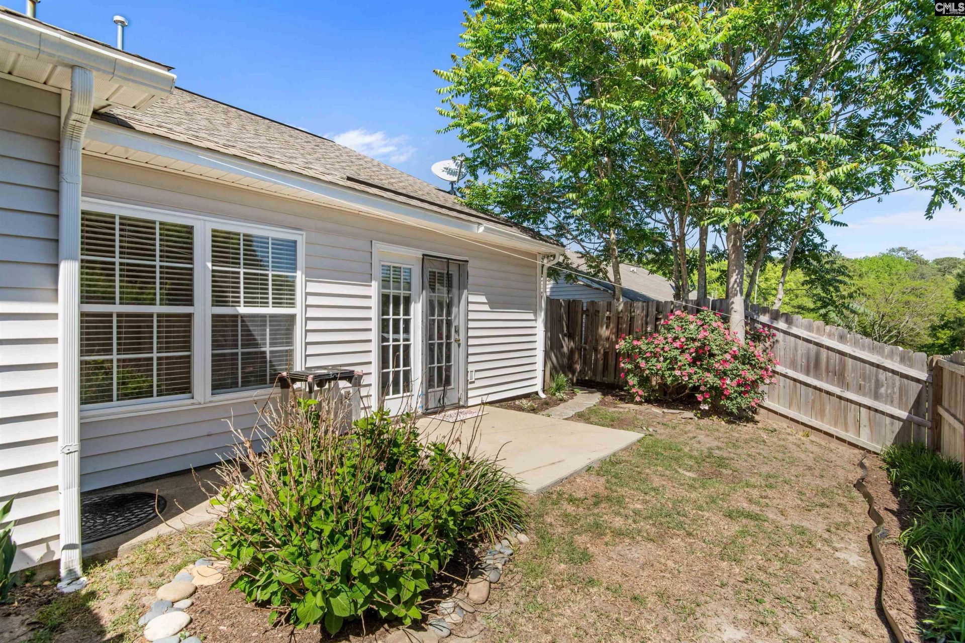 110 Weatherstone Road  Photo 23