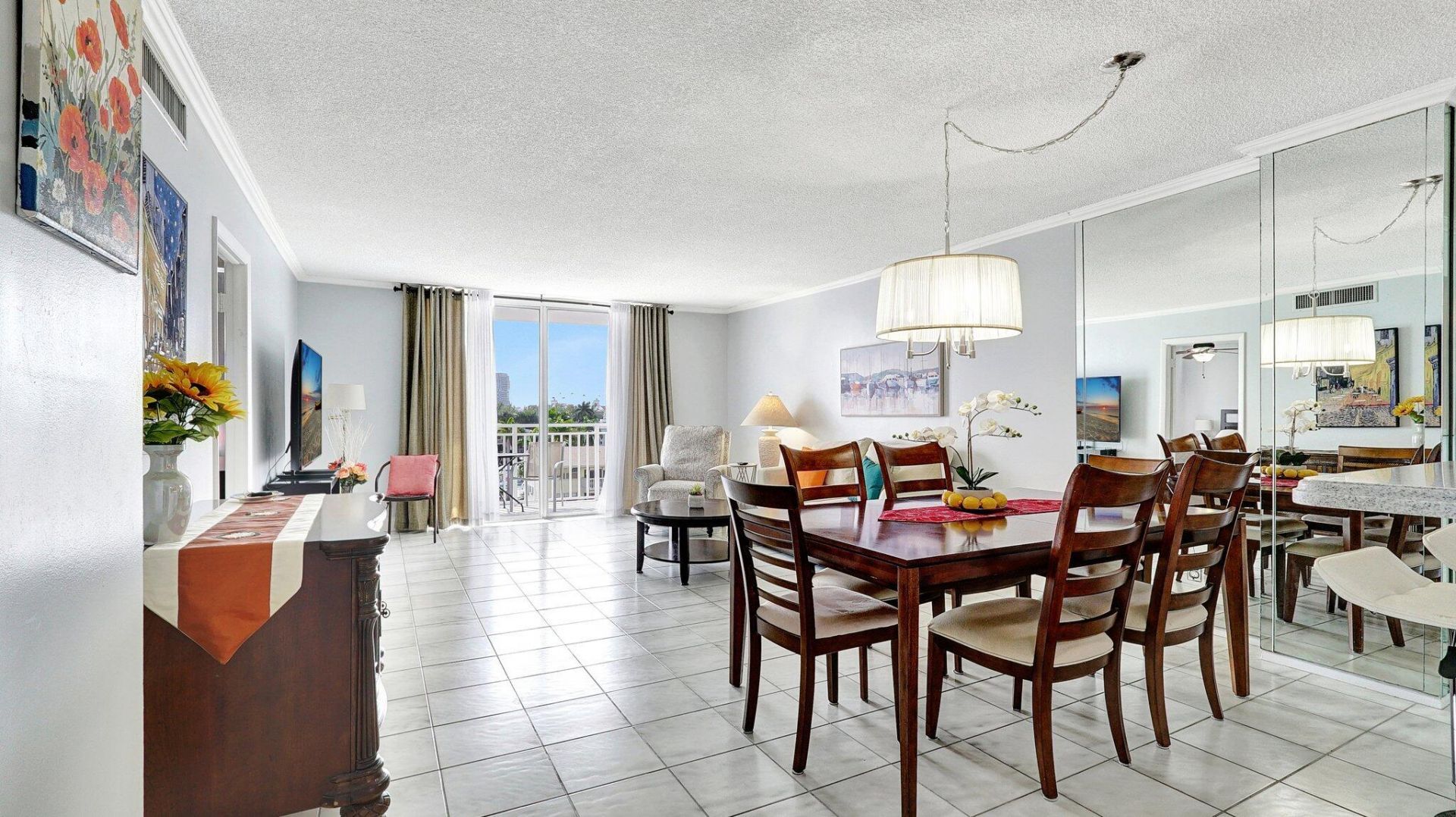 427 Golden Isles Drive, Unit 5j, Hallandale Beach, FL 33009 Photo