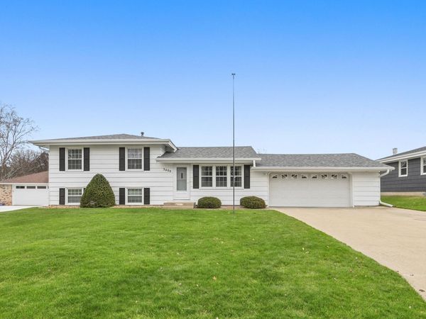 3400 Ebba Street , White Bear Lake, MN 55110