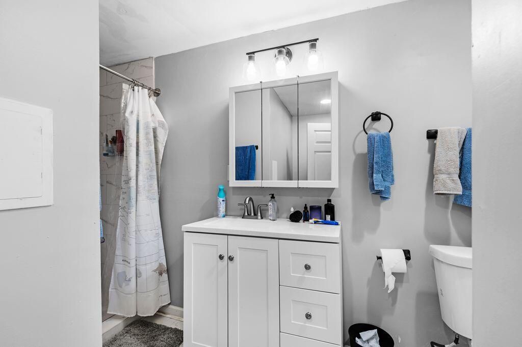 1921 Ferguson Road Photo 29