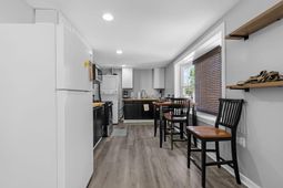 1921 Ferguson Road photo 4