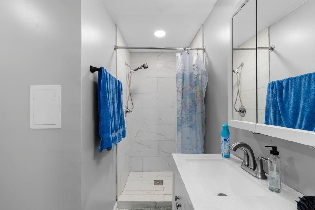 1921 Ferguson Road Photo 30