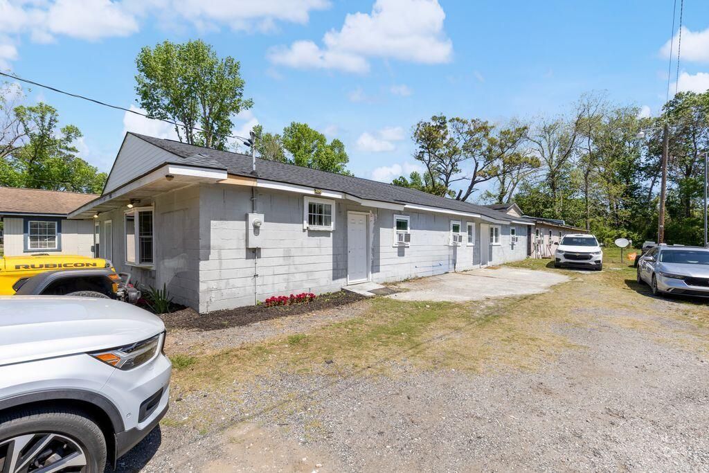 1921 Ferguson Road Photo 33