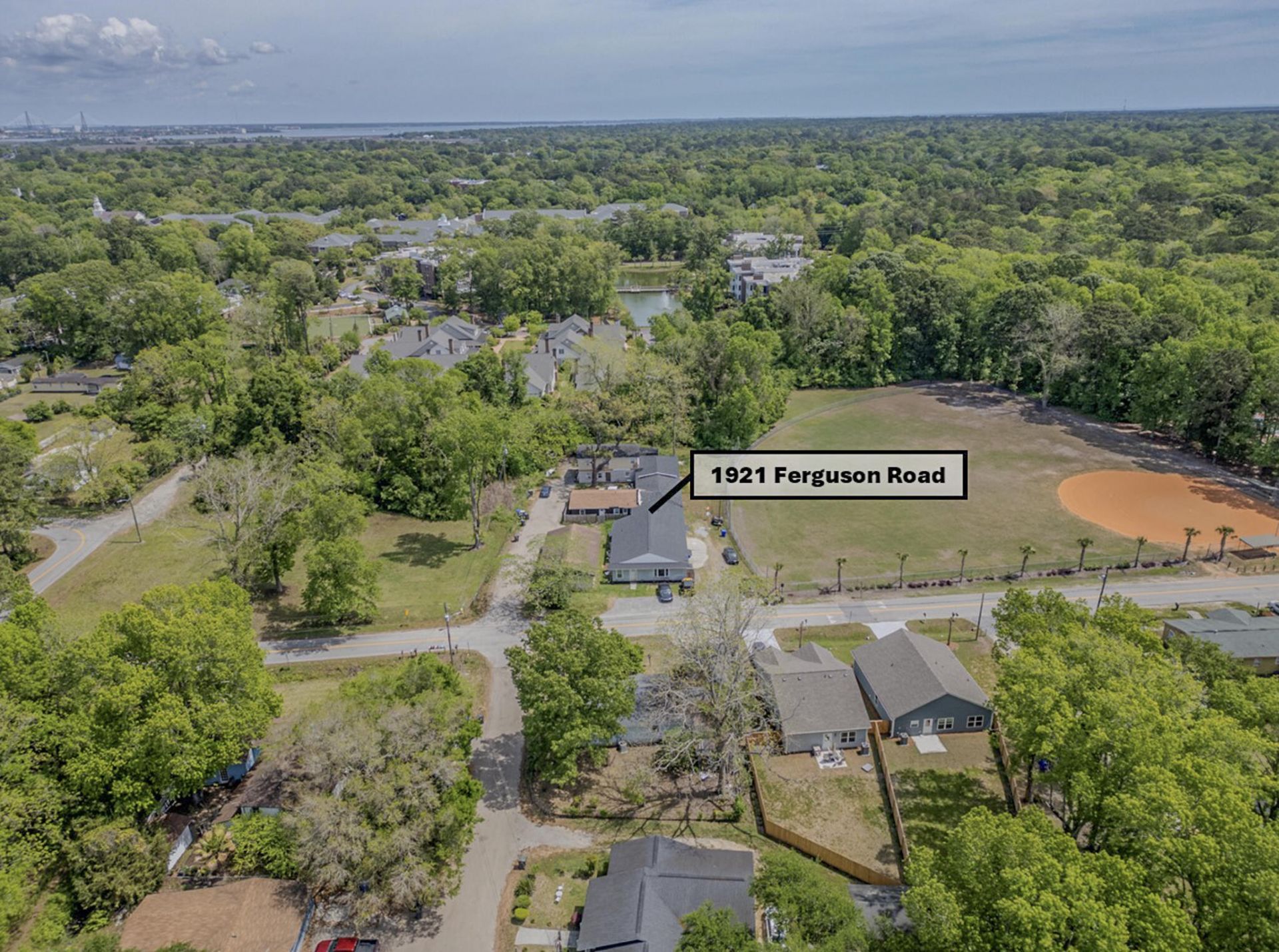 1921 Ferguson Road Photo 35