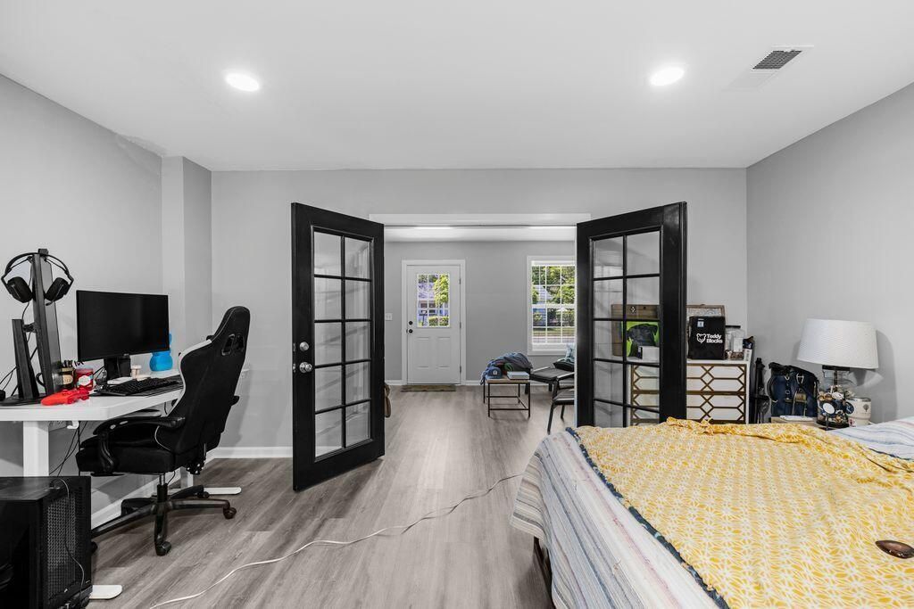 1921 Ferguson Road Photo 7