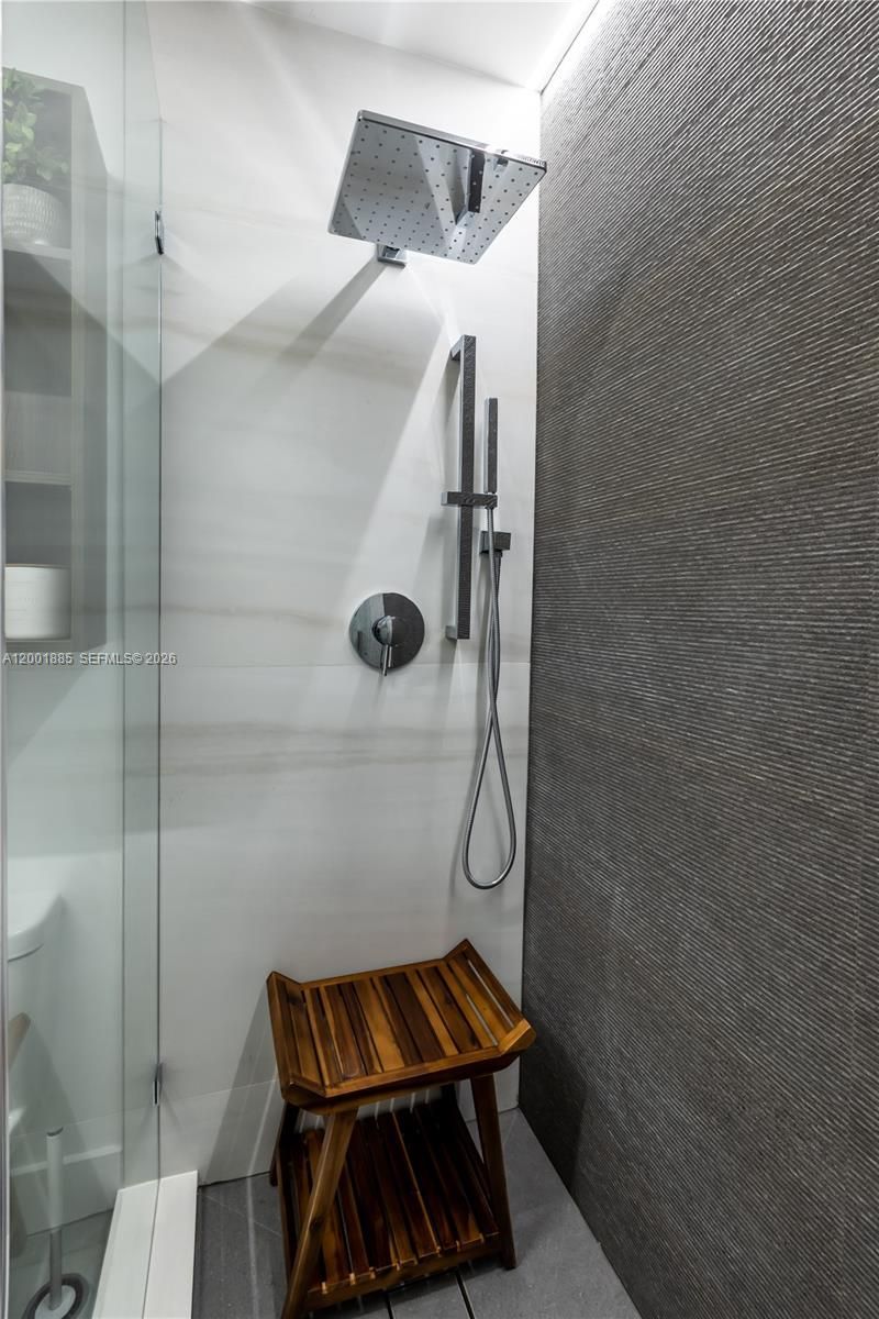 3600 Mystic Pointe Dr, Unit 114, Aventura, FL 33180 Photo