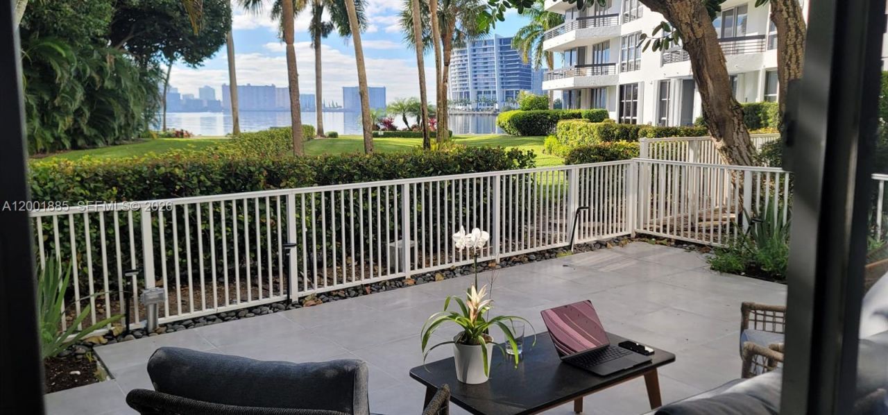 3600 Mystic Pointe Dr, Unit 114, Aventura, FL 33180 Photo