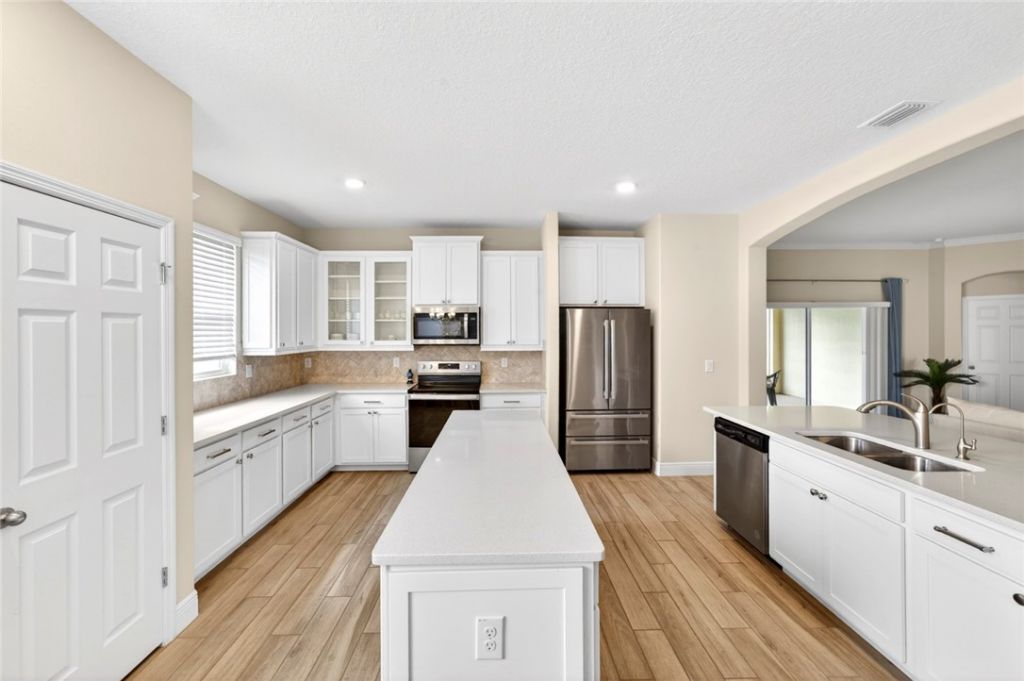 2557 Saint Lucia Circle, Vero Beach, FL 32967 Photo